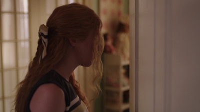 Sharp_Objects_S01E04_mkv3197.jpg