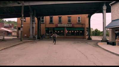 I_Am_Not_Okay_With_This_S01E01_mkv0245.jpg