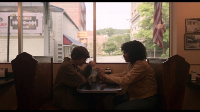 I_Am_Not_Okay_With_This_S01E01_mkv0249.jpg