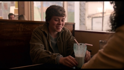 I_Am_Not_Okay_With_This_S01E01_mkv0330.jpg