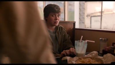 I_Am_Not_Okay_With_This_S01E01_mkv0390.jpg