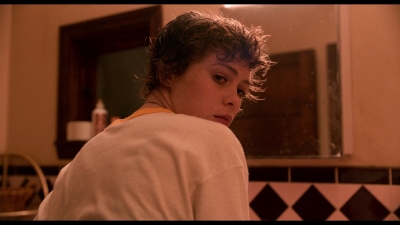 I_Am_Not_Okay_With_This_S01E01_mkv0818.jpg
