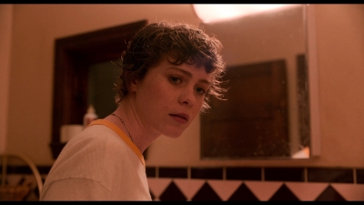 I_Am_Not_Okay_With_This_S01E01_mkv0834.jpg