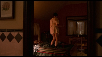 I_Am_Not_Okay_With_This_S01E01_mkv0894.jpg