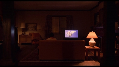 I_Am_Not_Okay_With_This_S01E01_mkv0918.jpg