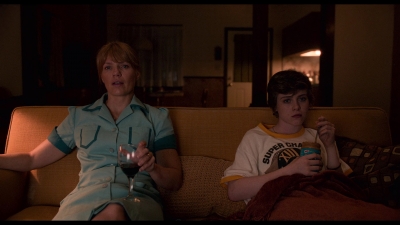 I_Am_Not_Okay_With_This_S01E01_mkv0989.jpg