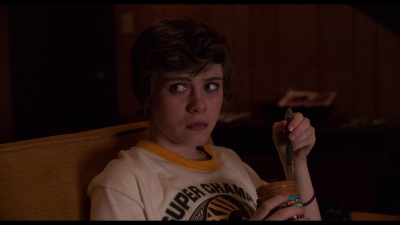 I_Am_Not_Okay_With_This_S01E01_mkv0994.jpg