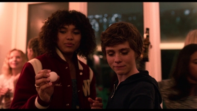 I_Am_Not_Okay_With_This_S01E03_mkv3063.jpg