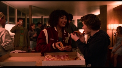 I_Am_Not_Okay_With_This_S01E03_mkv3066.jpg
