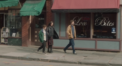 The_Adults_mkv2075.jpg