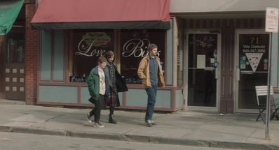 The_Adults_mkv2077.jpg