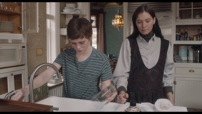 The_Adults_Trailer_mp40205.jpg