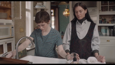 The_Adults_Trailer_mp40207.jpg