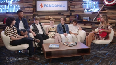 2017-07-20_-_2017_Comic_Con_01_mp40443.jpg