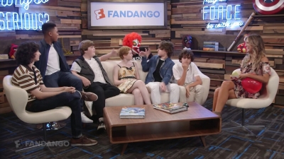 2017-07-20_-_2017_Comic_Con_01_mp40463.jpg