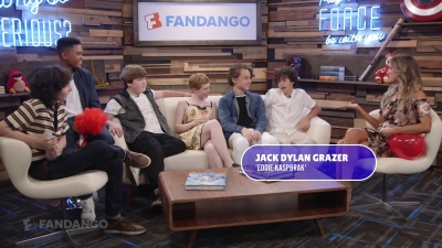2017-07-20_-_2017_Comic_Con_01_mp40606.jpg