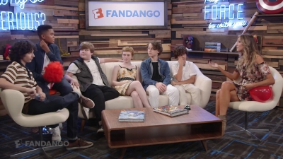 2017-07-20_-_2017_Comic_Con_01_mp40619.jpg