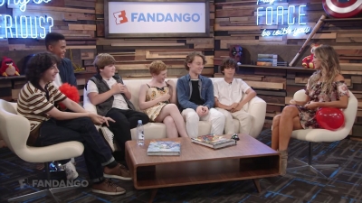 2017-07-20_-_2017_Comic_Con_01_mp40752.jpg