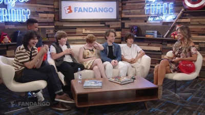 2017-07-20_-_2017_Comic_Con_01_mp40753.jpg
