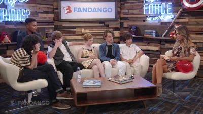 2017-07-20_-_2017_Comic_Con_01_mp40768.jpg