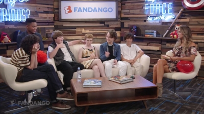 2017-07-20_-_2017_Comic_Con_01_mp40770.jpg