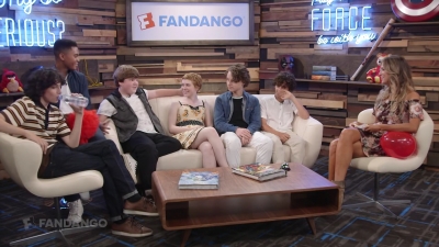 2017-07-20_-_2017_Comic_Con_01_mp40784.jpg