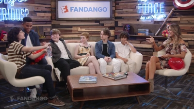 2017-07-20_-_2017_Comic_Con_01_mp40793.jpg