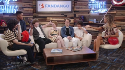 2017-07-20_-_2017_Comic_Con_01_mp40800.jpg