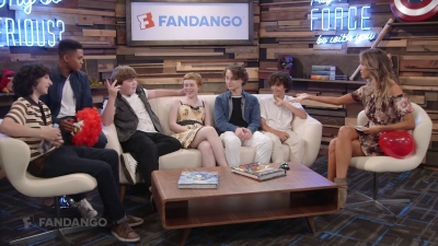 2017-07-20_-_2017_Comic_Con_01_mp40801.jpg