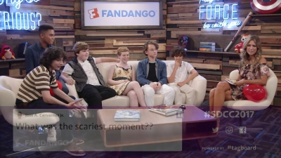 2017-07-20_-_2017_Comic_Con_01_mp40882.jpg