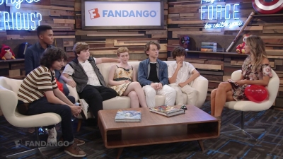2017-07-20_-_2017_Comic_Con_01_mp40884.jpg