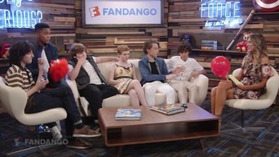 2017-07-20_-_2017_Comic_Con_01_mp40961.jpg