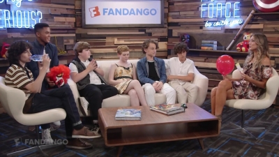2017-07-20_-_2017_Comic_Con_01_mp40963.jpg