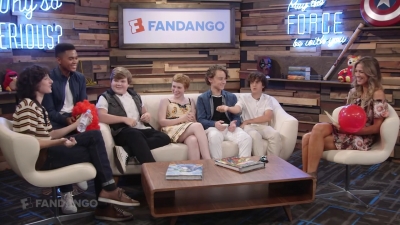 2017-07-20_-_2017_Comic_Con_01_mp40981.jpg
