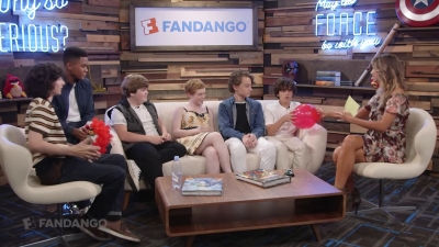 2017-07-20_-_2017_Comic_Con_01_mp41031.jpg