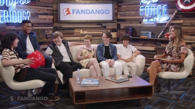 2017-07-20_-_2017_Comic_Con_01_mp41074.jpg