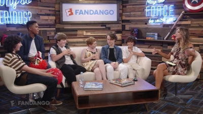 2017-07-20_-_2017_Comic_Con_01_mp41085.jpg