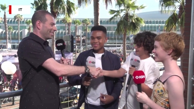 2017-07-26_-_IGN_It_Cast_Interview_mp42216.jpg