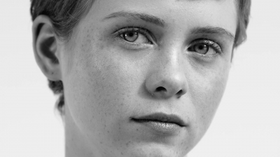 2017-08-25_-_Flaunt_Magazine_x_Prada_-_Sophia_Lillis_mp40144.jpg
