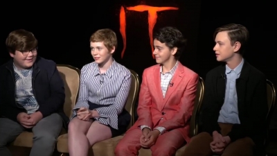 2017-08-28_-_FOX_5_DC_It_Cast_Interview_mp43488.jpg