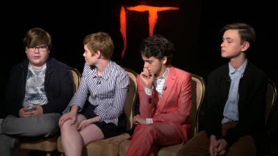 2017-08-31_-_Flicks_And_The_City_Clips_It_Cast_Interview_mp46105.jpg