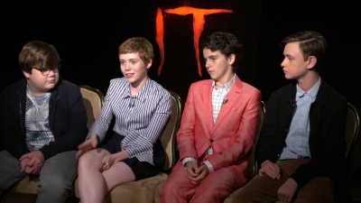 2017-08-31_-_Flicks_And_The_City_Clips_It_Cast_Interview_mp46218.jpg