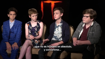 2017-09-21_-_Warner_Bros_Pictures_Latinoamerica_It_Cast_Interview_mp44891.jpg