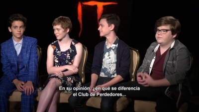 2017-09-21_-_Warner_Bros_Pictures_Latinoamerica_It_Cast_Interview_mp45001.jpg