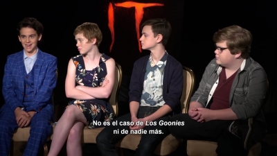 2017-09-21_-_Warner_Bros_Pictures_Latinoamerica_It_Cast_Interview_mp45029.jpg