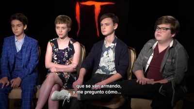 2017-09-21_-_Warner_Bros_Pictures_Latinoamerica_It_Cast_Interview_mp45092.jpg