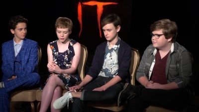 2017-09-21_-_Warner_Bros_Pictures_Latinoamerica_It_Cast_Interview_mp45212.jpg