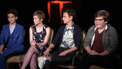 2017-09-21_-_Warner_Bros_Pictures_Latinoamerica_It_Cast_Interview_mp45229.jpg