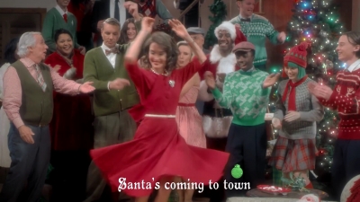 2017-11-29_-_Sia_-_Santas_Coming_for_Us_mp40482.jpg