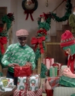 2017-11-29_-_Sia_-_Santas_Coming_for_Us_mp40083.jpg